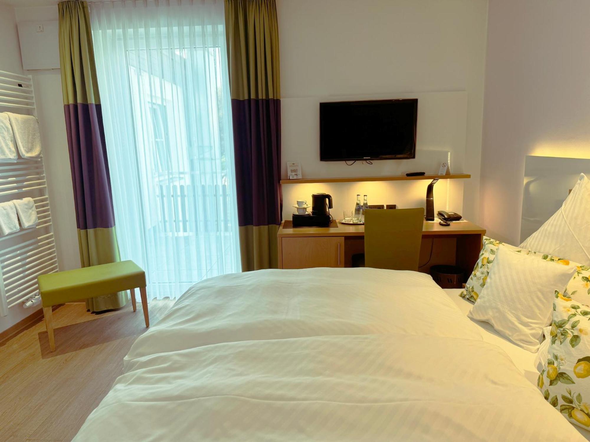 Hotel Restaurant Thum Балинген Экстерьер фото