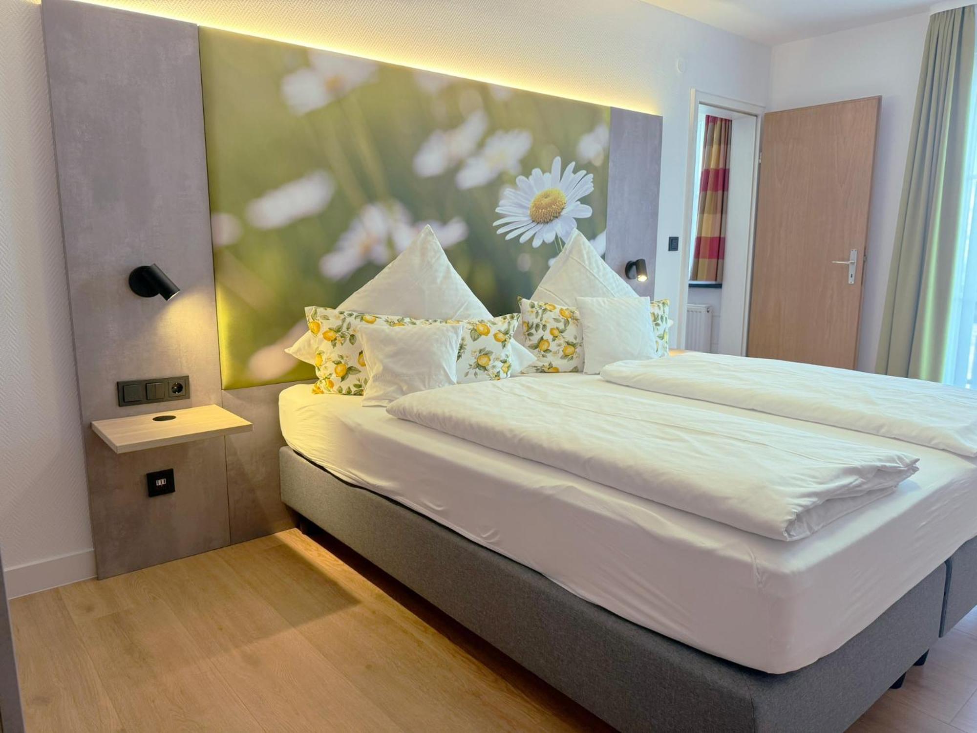 Hotel Restaurant Thum Балинген Экстерьер фото