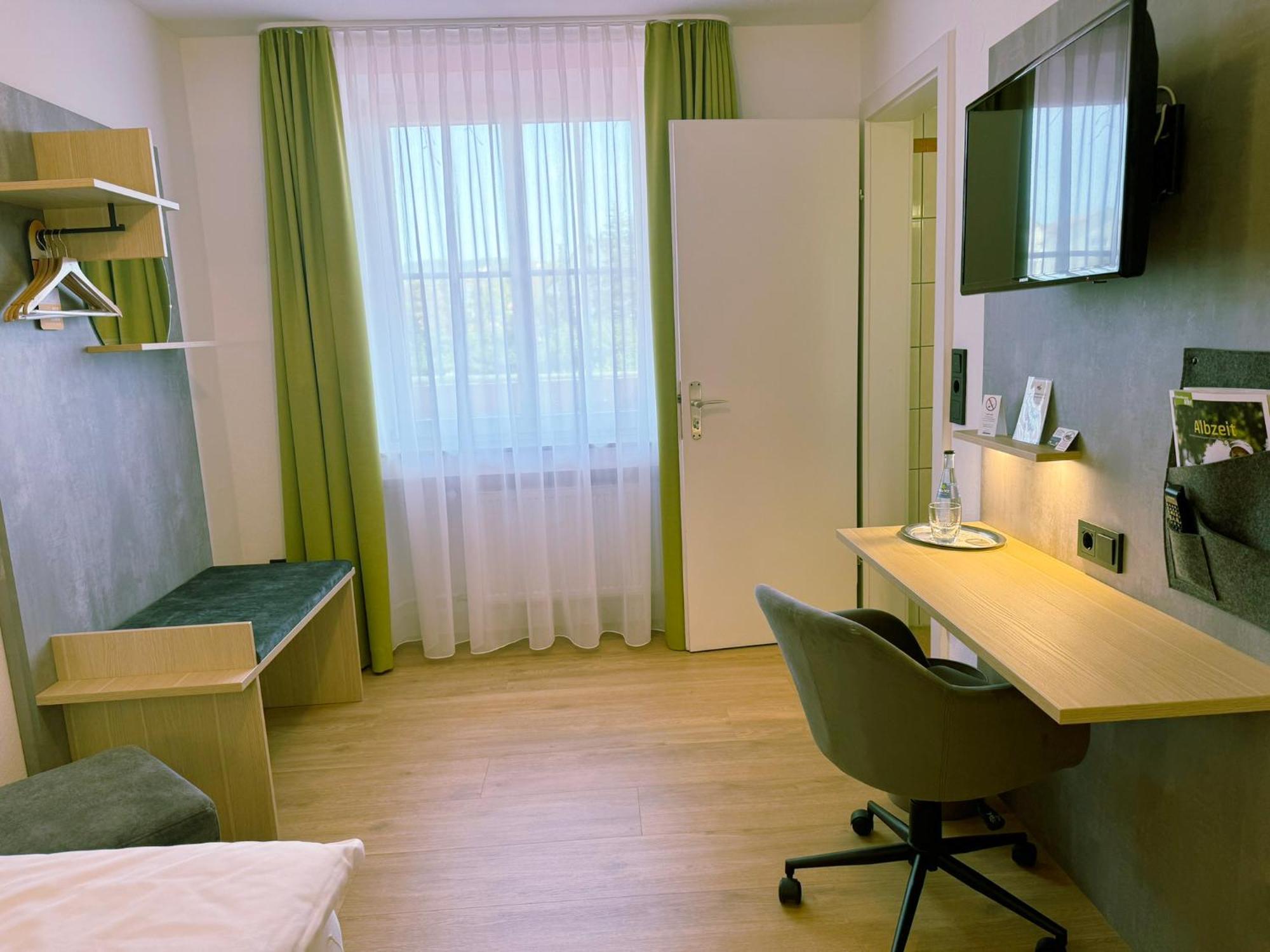 Hotel Restaurant Thum Балинген Экстерьер фото